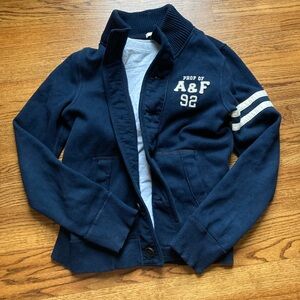 New men’s Abercrombie muscle sweater jacket medium